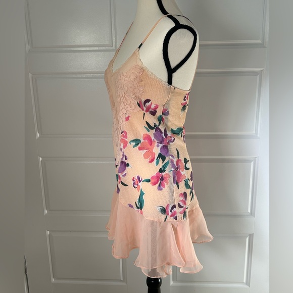 Victoria’s Secret gold label vintage pink slip dress lace sheer size small - Picture 3 of 8